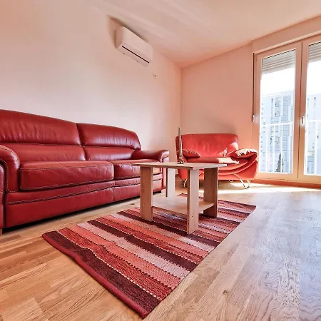 Spacious Aria