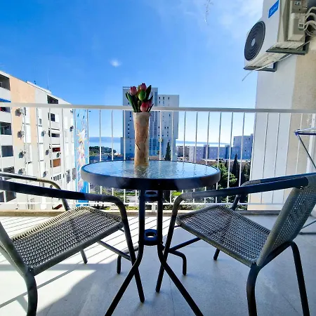 Apartment Spacious Aria Split